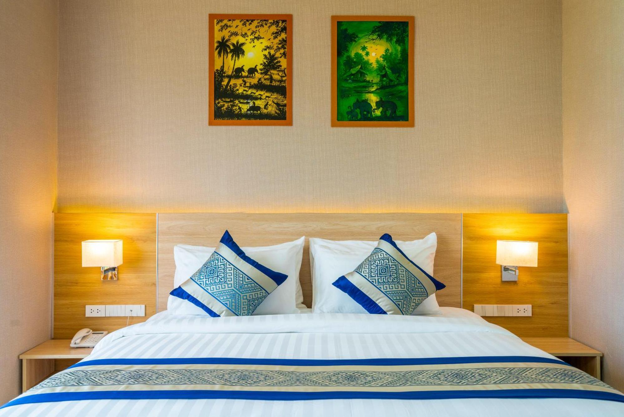 S Vangvieng Boutique Hotel 万荣 外观 照片