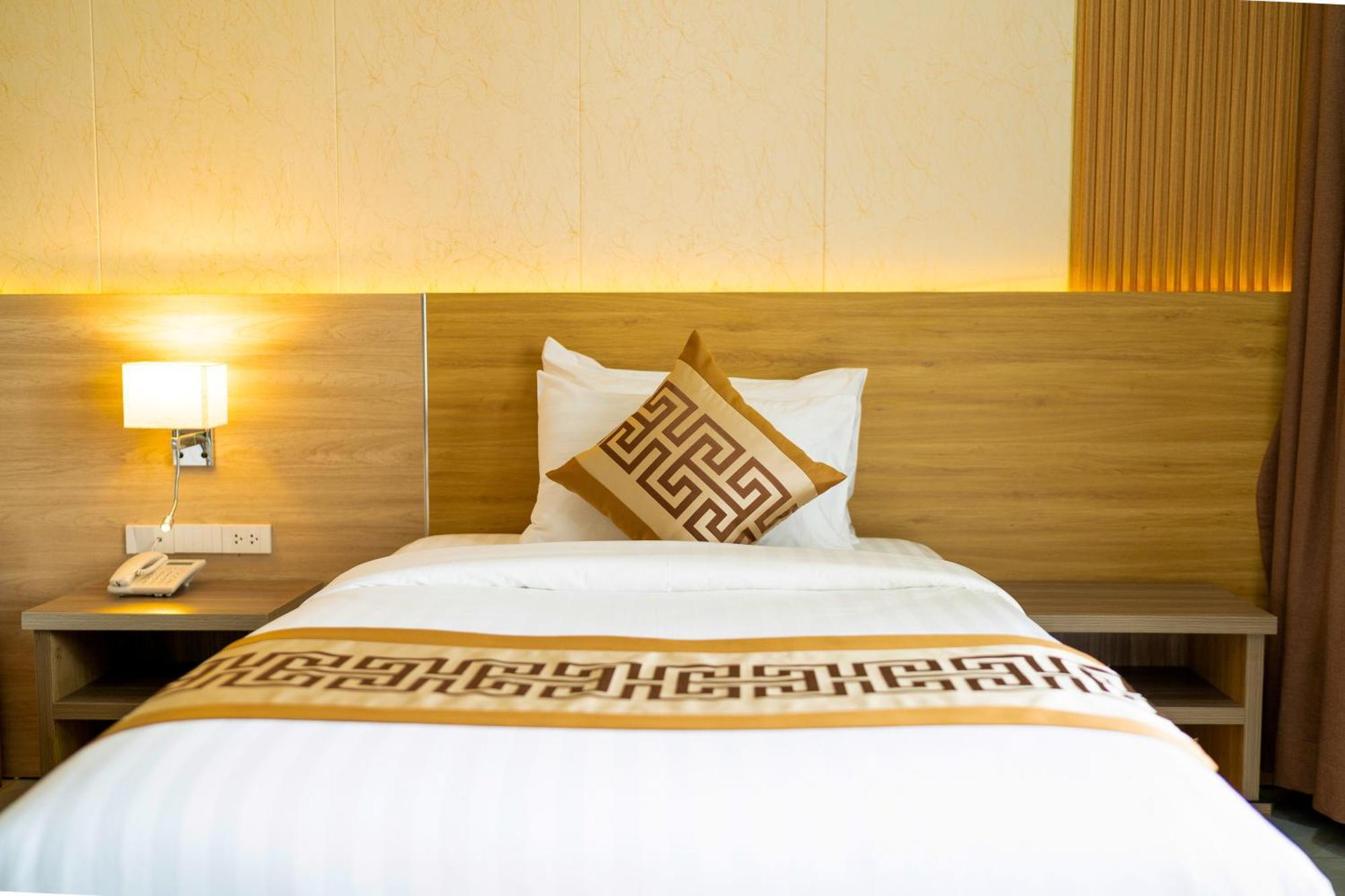 S Vangvieng Boutique Hotel 万荣 外观 照片